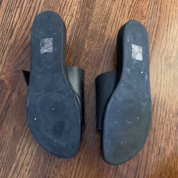 rag & bone Black Leather Sandals - Picture 4 of 5